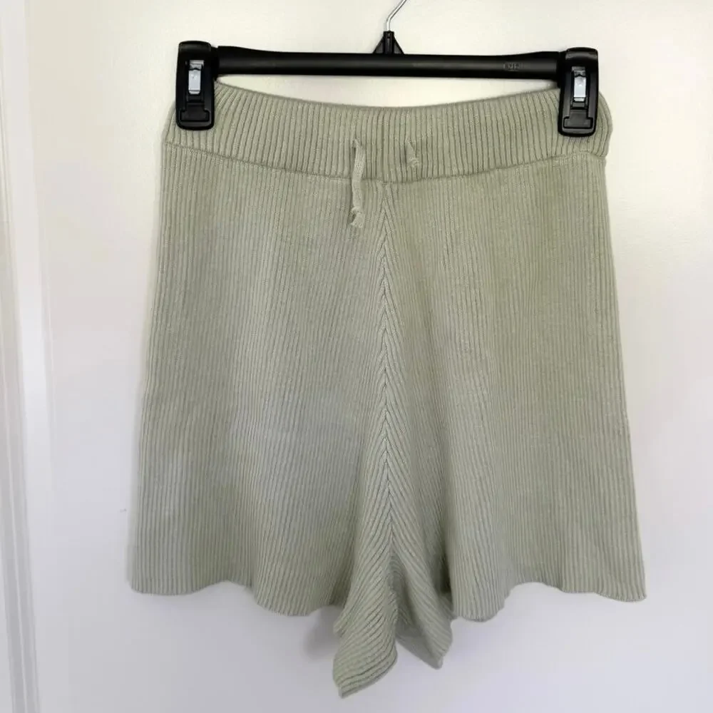 The Lullaby Club Alex Knit Ribbed Shorts Pistachio Green Small / Medium